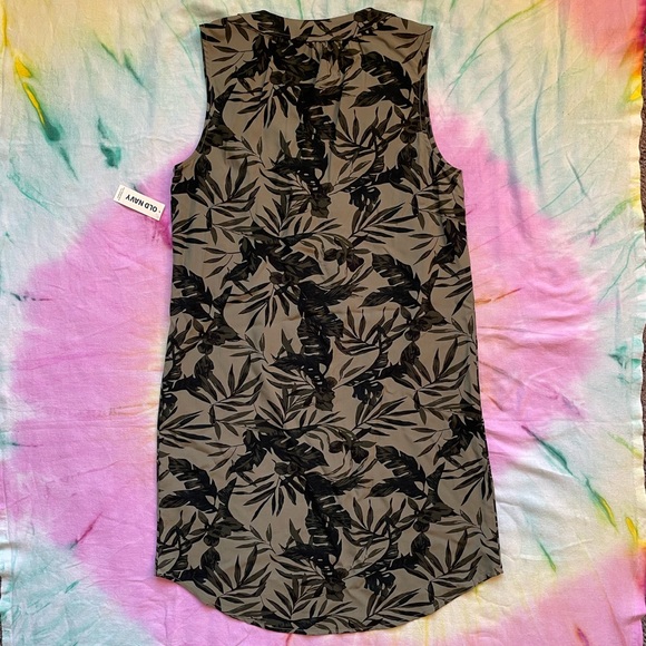 NWT Old Navy Sleeveless V-Neck Tropical Jungle Shift Dress | Size XS - Picture 2 of 8
